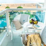 Majestic & Wellness 4*