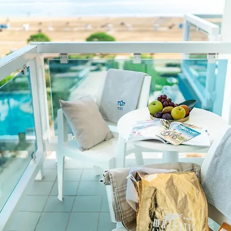 Majestic & Wellness 4*