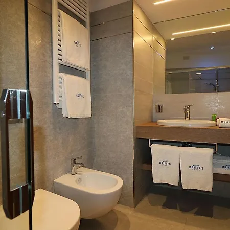 Majestic & Wellness Hotell