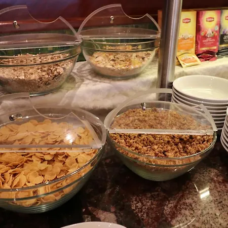 Majestic & Wellness Hotell