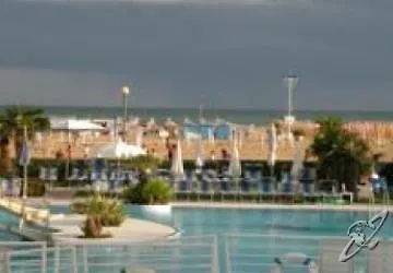 Majestic & Wellness 4* Bibione