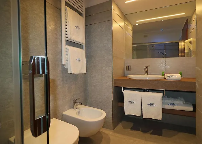 Majestic & Wellness Hotel